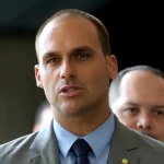 Eduardo Bolsonaro chama cassação de mandato de ‘medalha de honra’