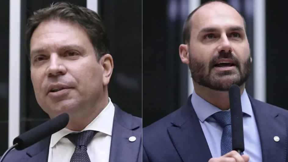 Hugo Motta declara perda dos mandatos de Eduardo Bolsonaro e Ramagem