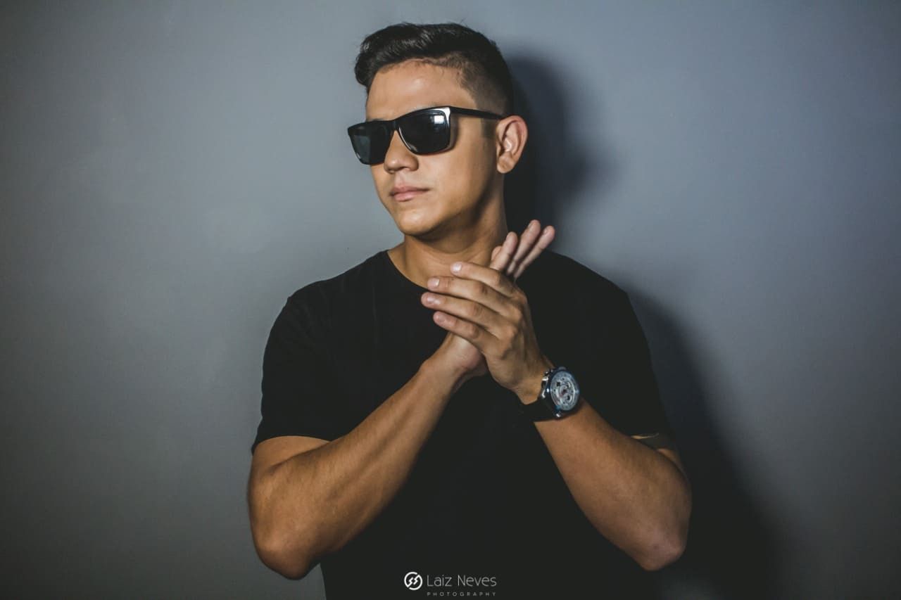 DJ J Maia leva vibe de Ibiza para ‘LOVE XMAS’ em Manaus