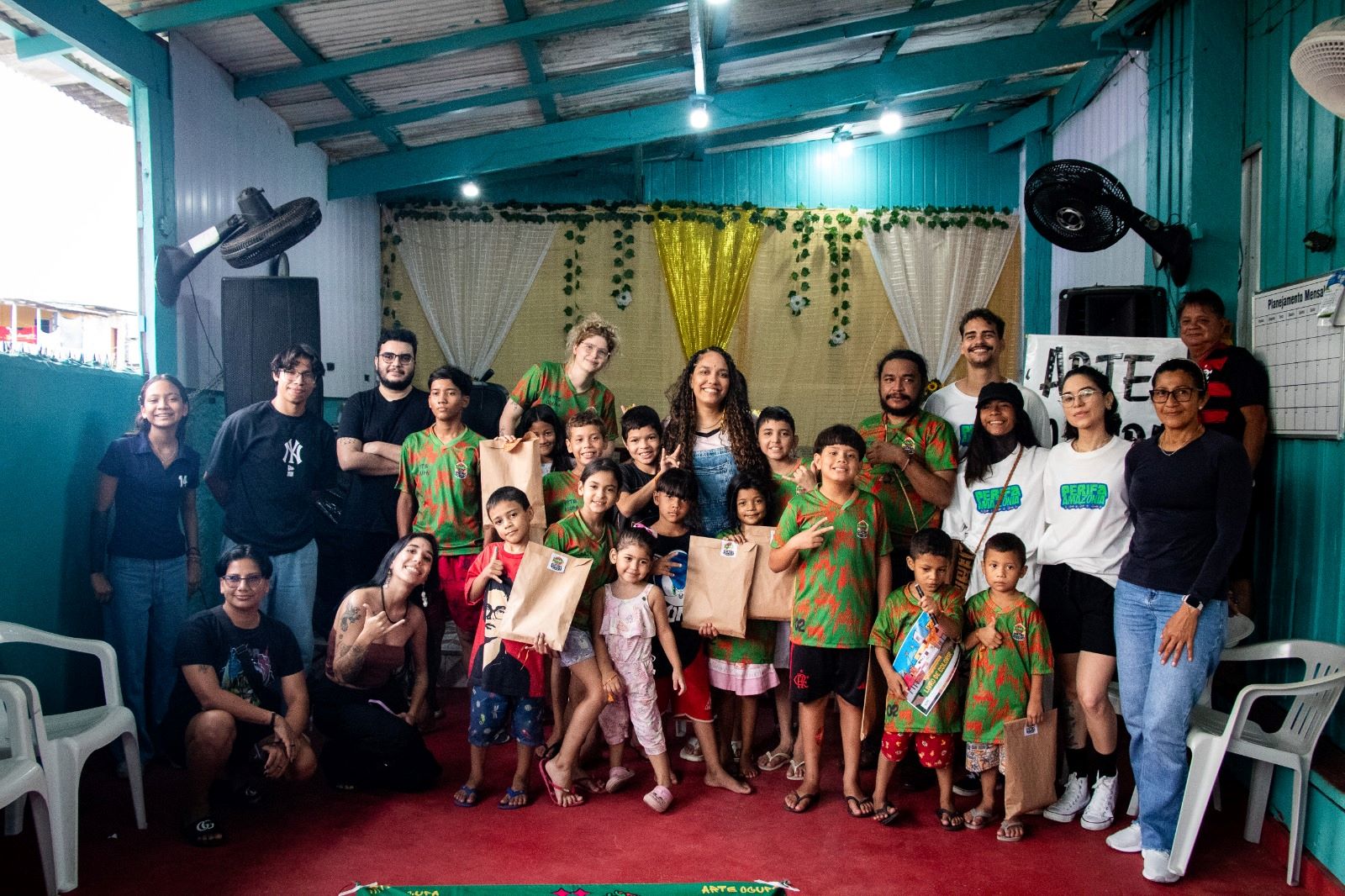 Iniciativa cultural mobiliza moradores e fortalece economia criativa em Manaus