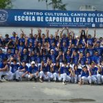 Escola de Capoeira batiza 100 alunos em evento gratuito em Manaus