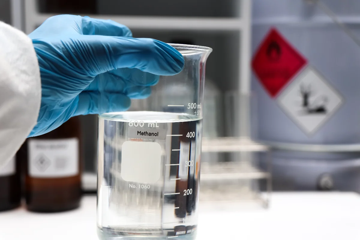 Número de mortes por metanol em bebidas alcoólicas sobe em SP