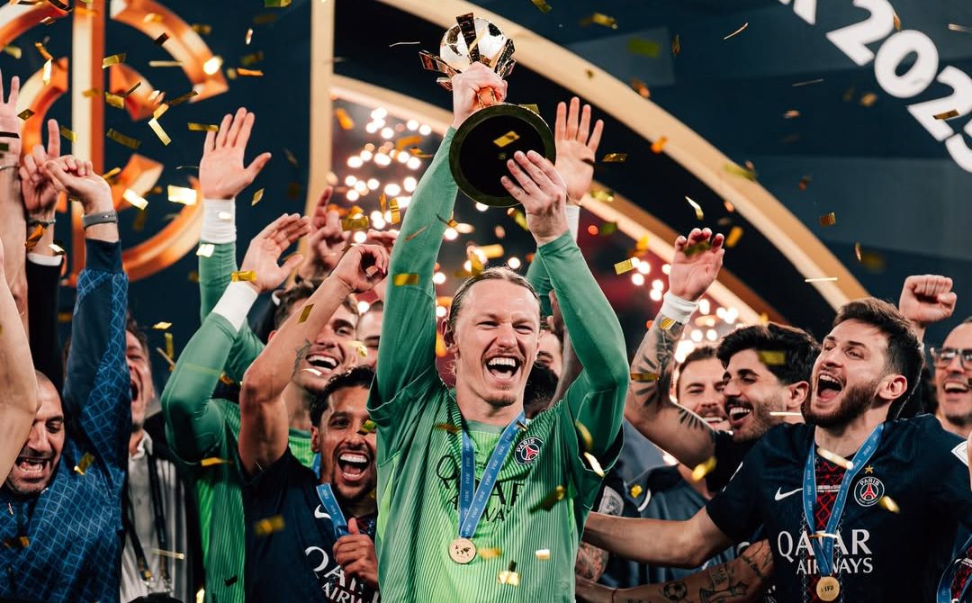 Goleiro do PSG sofreu fratura na mão após final contra o Flamengo