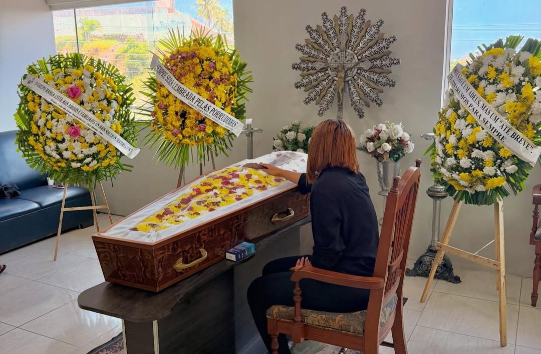 Isabelly Aurora se despede da mãe morta pelo namorado em Manaus: ‘O mundo ficou mais silencioso’