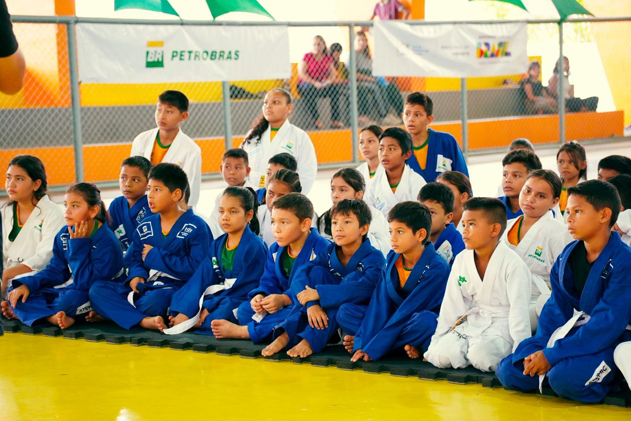 Projeto AEVA transforma vidas com esporte e educação no AM