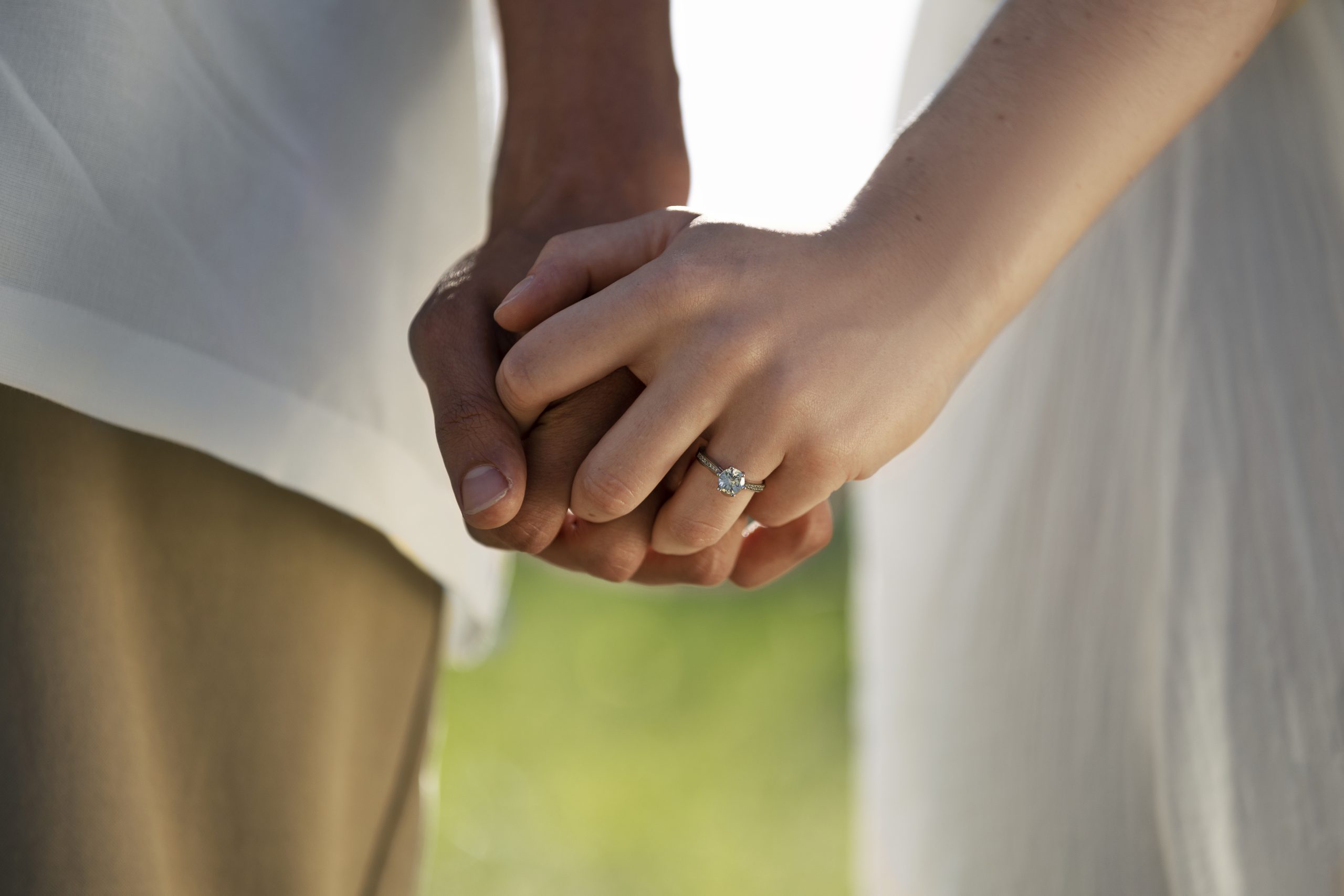 Casais amazonenses preferem manter o nome de solteiro após união, aponta levantamento 