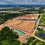 Novo aterro sanitário de Manaus atinge 75% e entra em operação em 2026