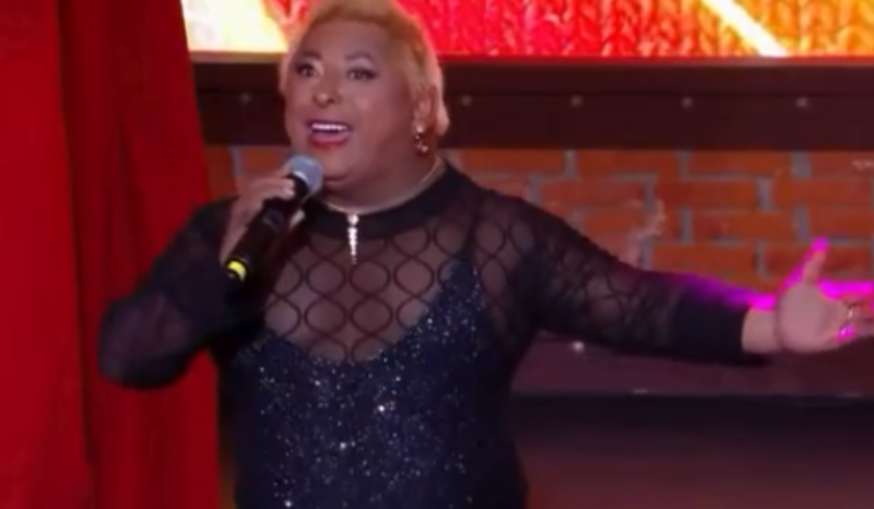 Patixa Teló viraliza ao improvisar música no The Noite com Danilo Gentili