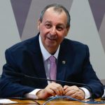 Omar defende criação de programas sociais