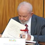 Lula sanciona reajuste do Judiciário com veto a aumentos até 2028