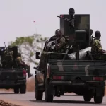 Ataque armado a mercado na Nigéria deixa ao menos 30 mortos