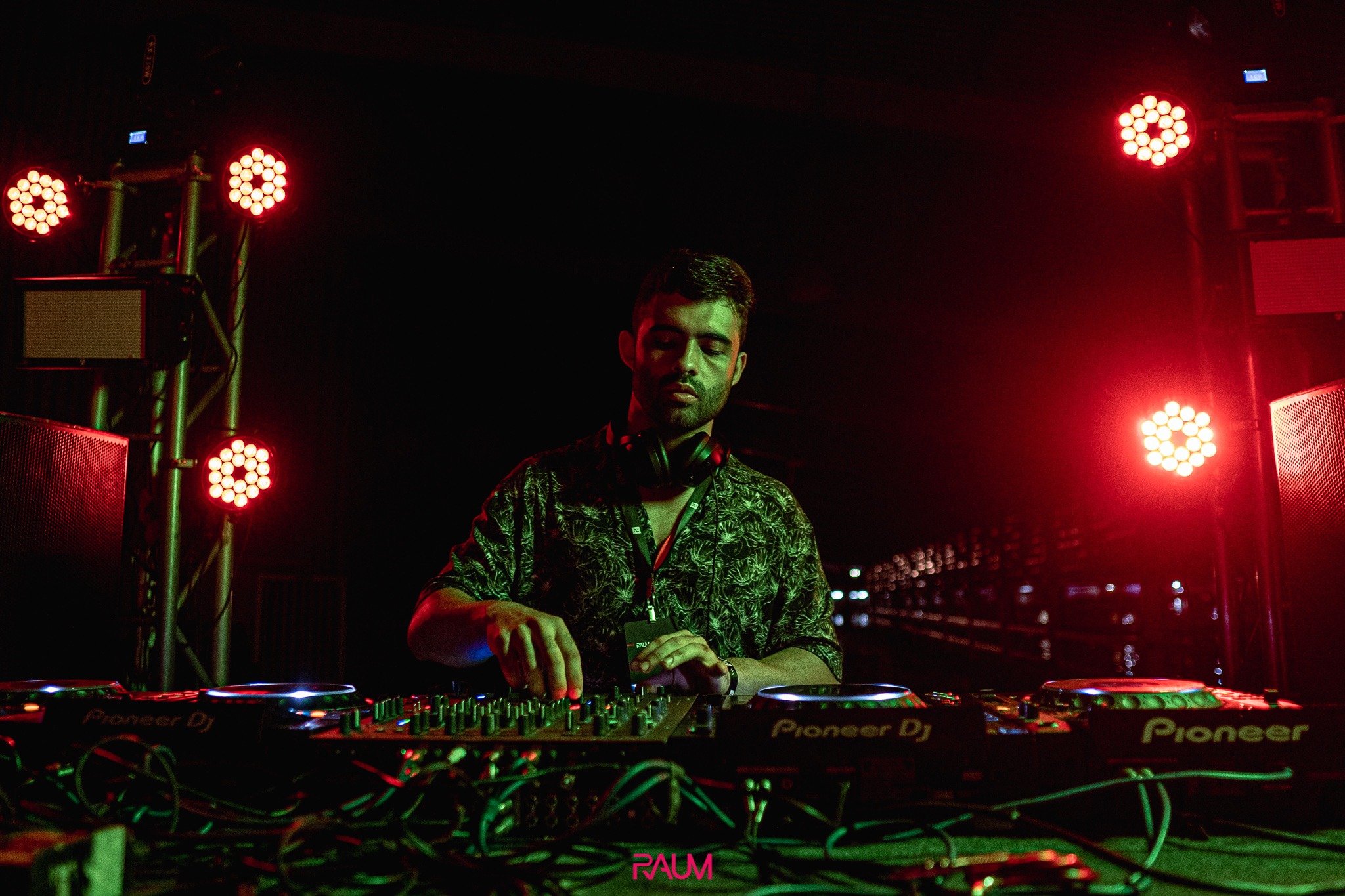 Block Cave une Carnaval e techno em festa inédita em Manaus