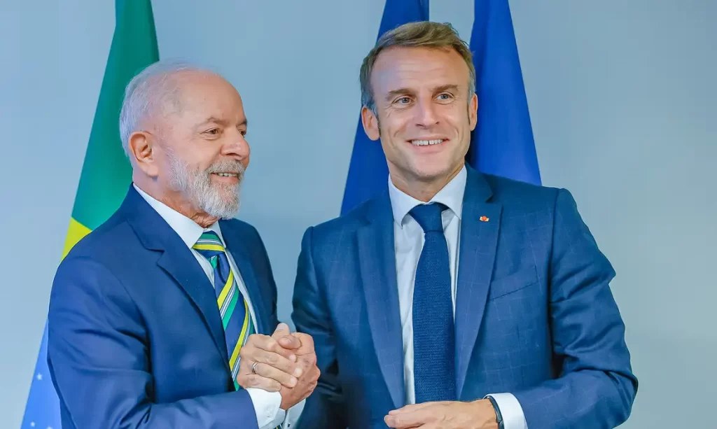 Lula Conselho da Paz Macron-capa