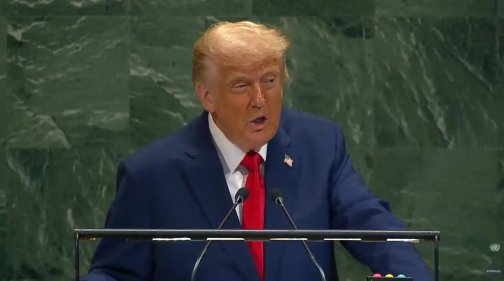 Trump Groenlândia-capa