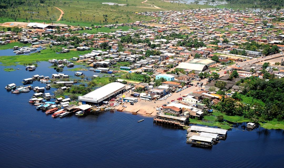 Temporal causa apagão em Iranduba e Manacapuru