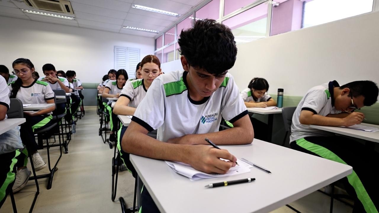 Quer estudar de graça? Ensino Médio Técnico abre 322 vagas no AM