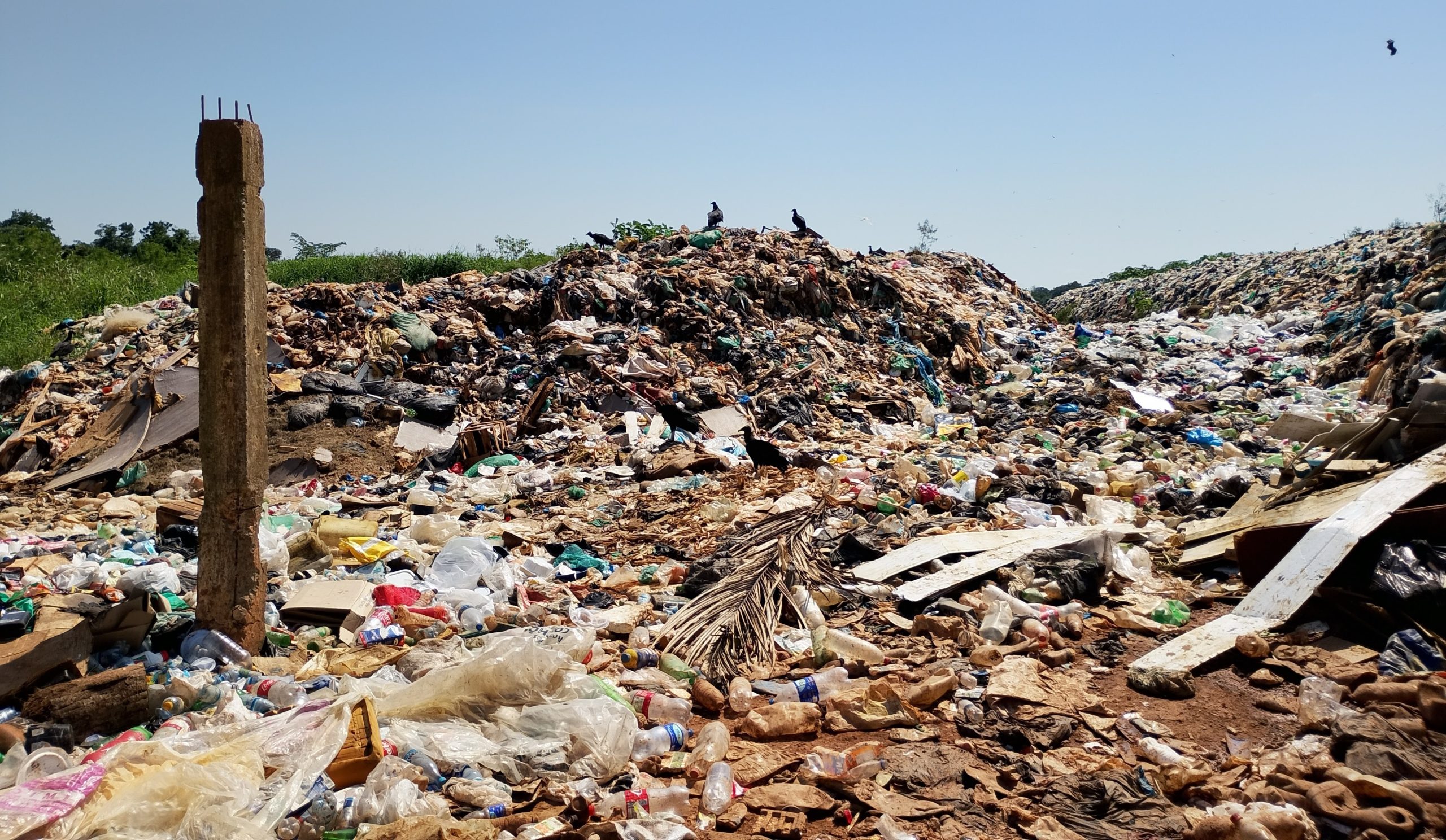 Defensoria do AM fará vistoria e pode interditar lixão de Iranduba