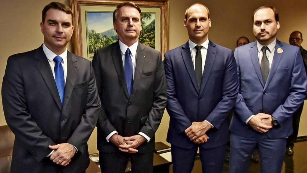 visitas familiares a Bolsonaro-capa