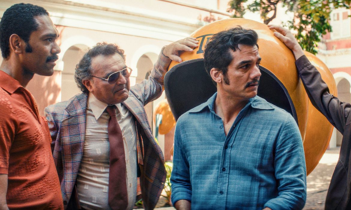 O Agente Secreto conquista dois Globos de Ouro em noite histórica