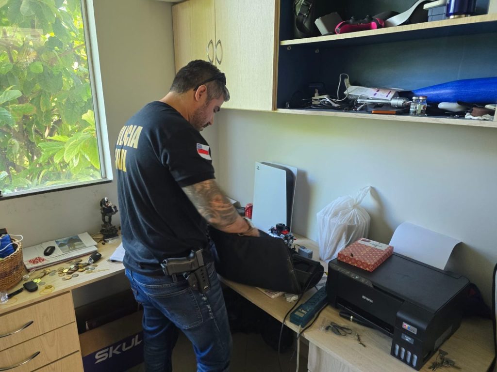 Suspeitos de agiotagem milionária no AM ameaçavam "metralhar" carro na frente do Tribunal de Justiça; seis foram presos