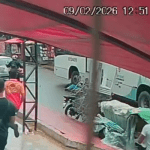 Motociclista é atropelado por ônibus após colisão na bairro Manoa em Manaus