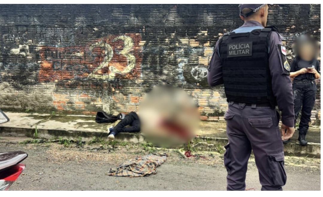Homem é morto a tiros a caminho do trabalho em Manaus
