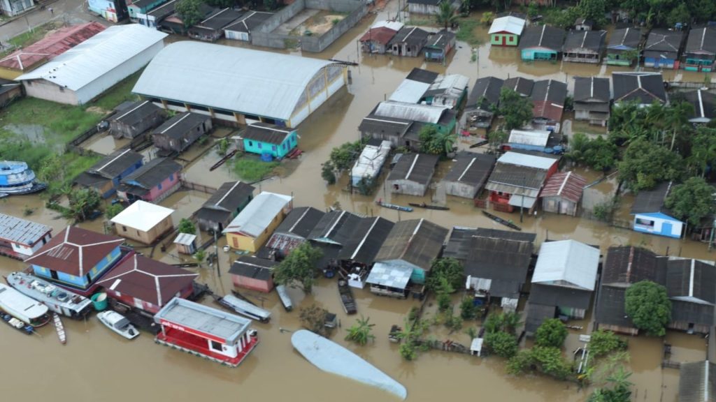 Itamarati emergência cheia-capa