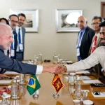 Lula e Macron tratam de defesa, ciência e tecnologia e comércio