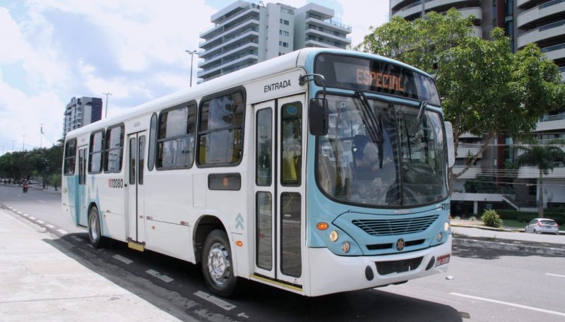 Novas linhas de ônibus passam a atender passageiros da zona Oeste de Manaus; confira