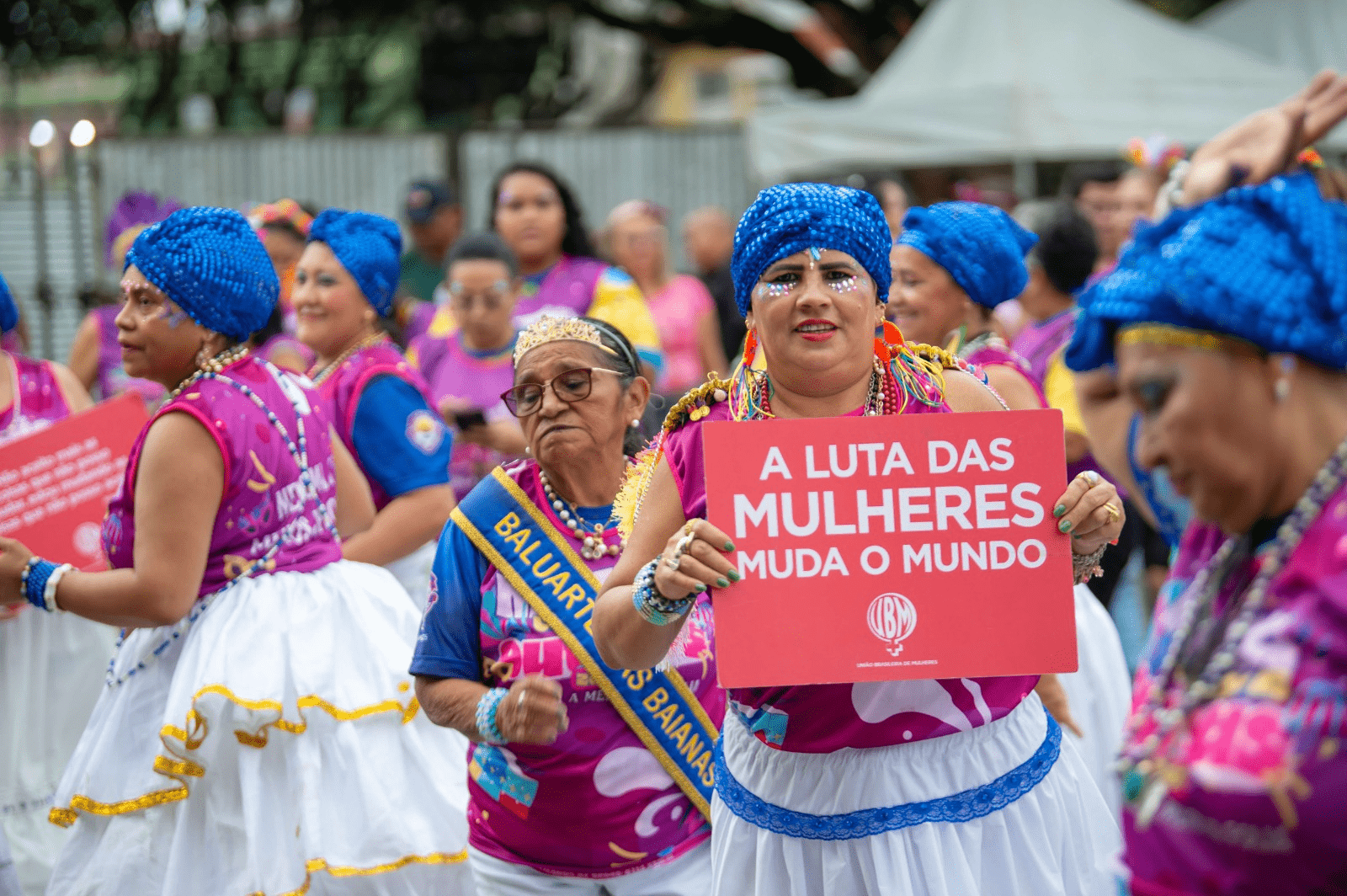 Banda Maria Vem Com as Outras leva combate à violência de gênero ao Carnaval