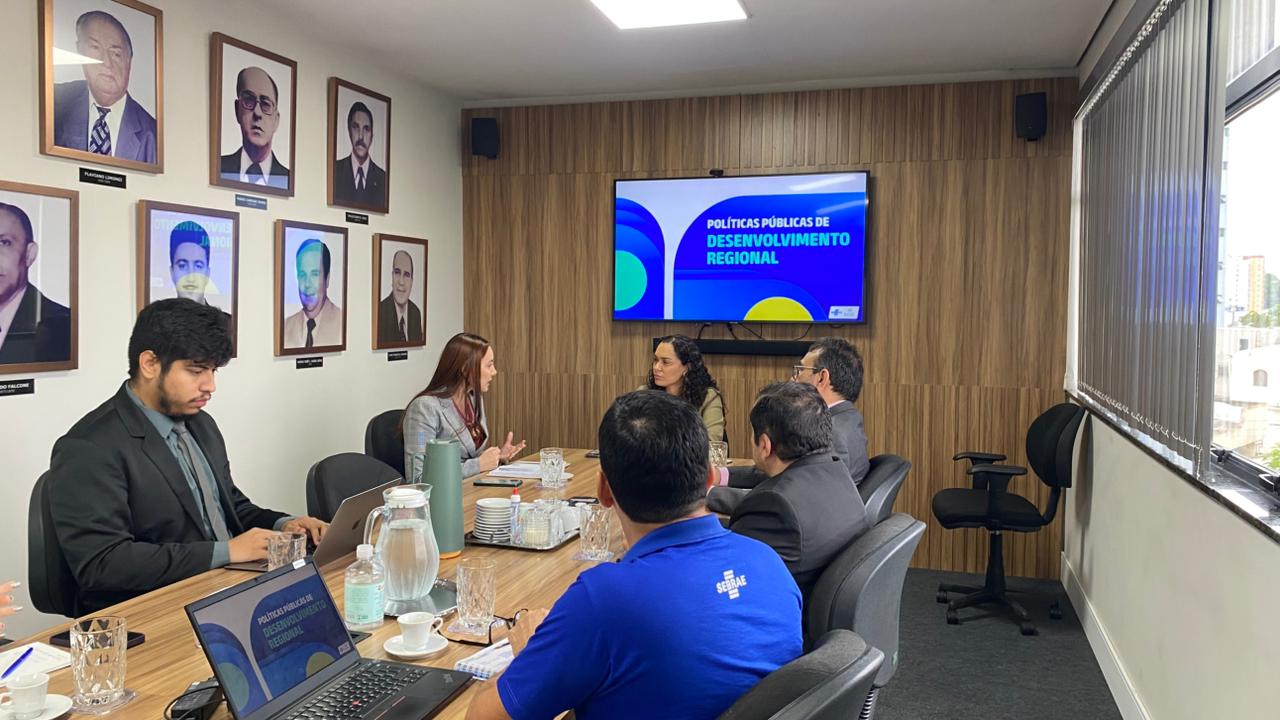 Sebrae e Jucea alinham ações para melhorar ambiente de negócios no AM