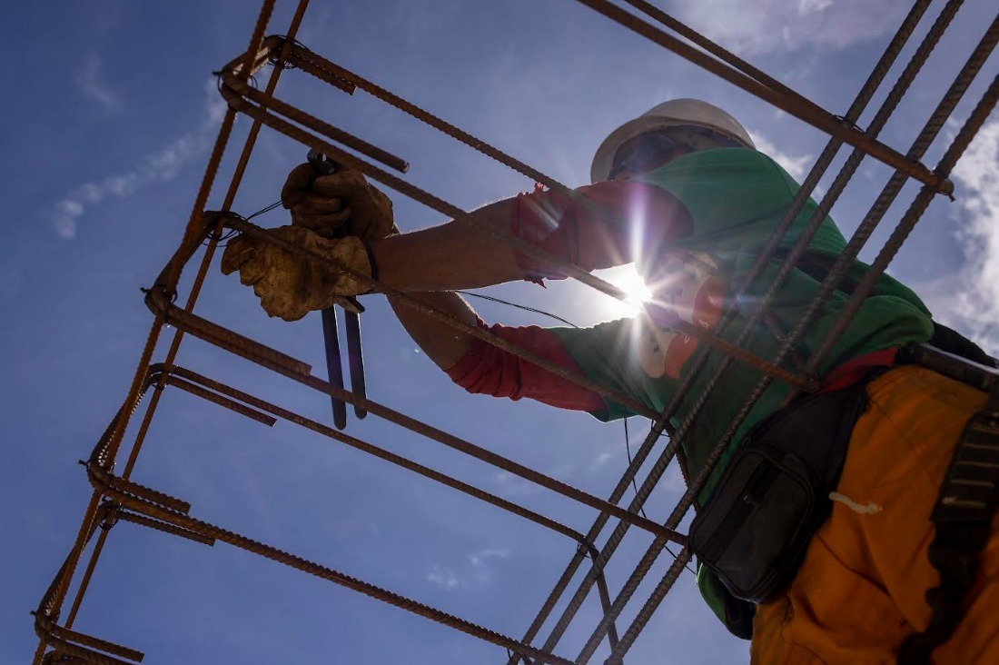 Programa leva reeducandos do semiaberto à construção civil no Amazonas
