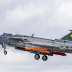 Brasil testa bomba disparada pelo caça Gripen em Natal