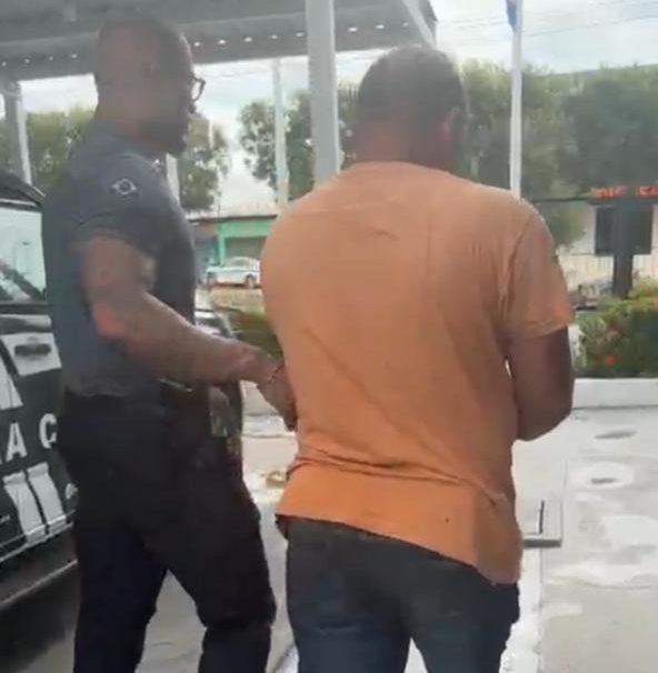 Investigado por estupro é preso por perseguir e agredir ex em Borba