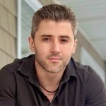 Influenciador brasileiro é preso pelo ICE após falha em audiência nos EUA