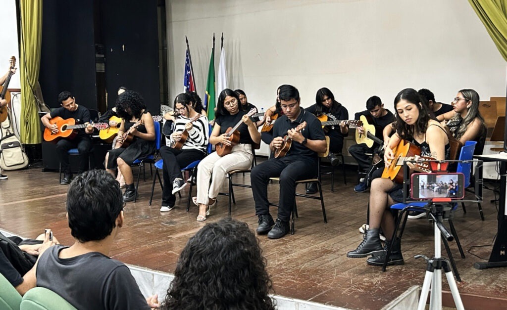 Ufam abre 361 vagas em cursos livres de Música e Artes