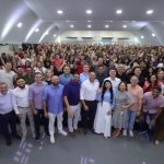 David Almeida recebe mil novos servidores aprovados no concurso da Semed