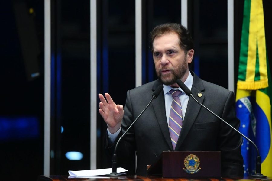 PEC da “escala 7×0” avança no Senado com apoio de Plínio Valério