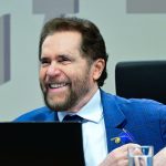 ‘Energia é o sonho de quem mora no beiradão’, diz Plínio Valério