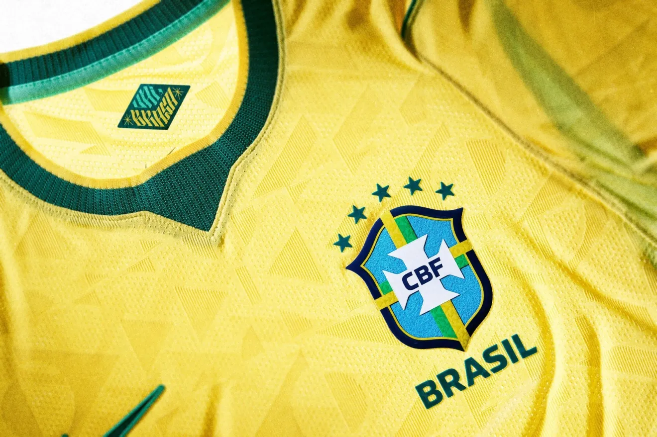 Seleção Brasileira e Nike divulgam camisa amarela para a Copa