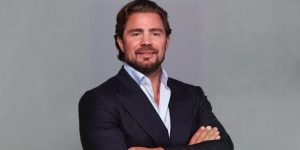 Daniel Vorcaro, dono do Banco Master, é preso em investigação sobre títulos falsos