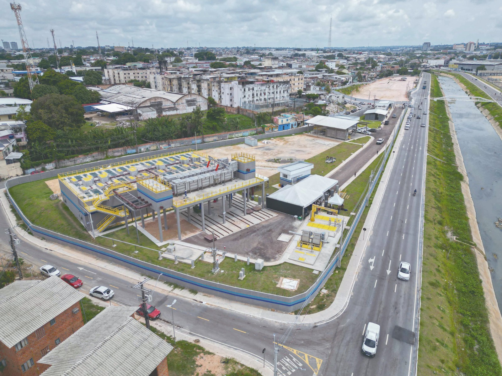 Manaus recebe R$ 2 bilhões em obras e projetos do governo
