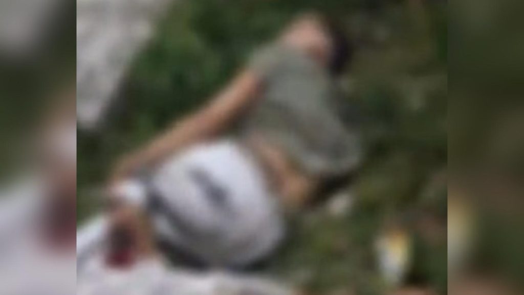 Motoboy tem perna quebrada após ser atingido por condutor bêbado que avançou sinal em Manaus