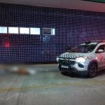 Corpo nu é encontrado esfaqueado em Manaus