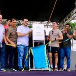 David Almeida entrega praça e quadra revitalizadas na zona Norte de Manaus