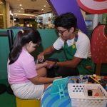 Atividades infantis de Páscoa agitam shopping de Manaus