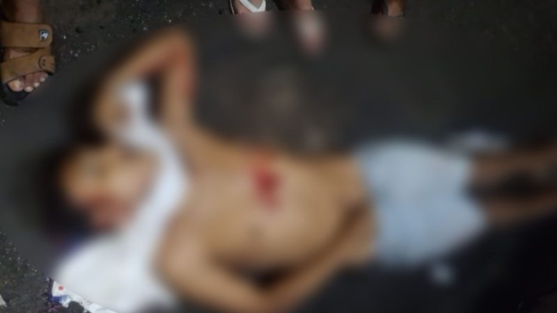 VÍDEO: Pistoleiro arma emboscada e mata homem a tiros em beco da Compensa