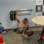 VÍDEO: Suspeito de esfaquear duas pessoas diz que faca caiu de prédio e atingiu vítimas no Centro de Manaus