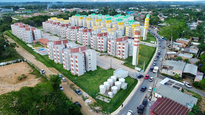 Residenciais Morar Melhor no bairro Tarumã-Açu com apartamentos entregues pela Prefeitura de Manaus