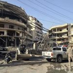 Irã declara guerra a Israel e EUA até o fim, alerta chanceler iraniano